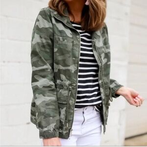 Old Navy Green Camo Jacket